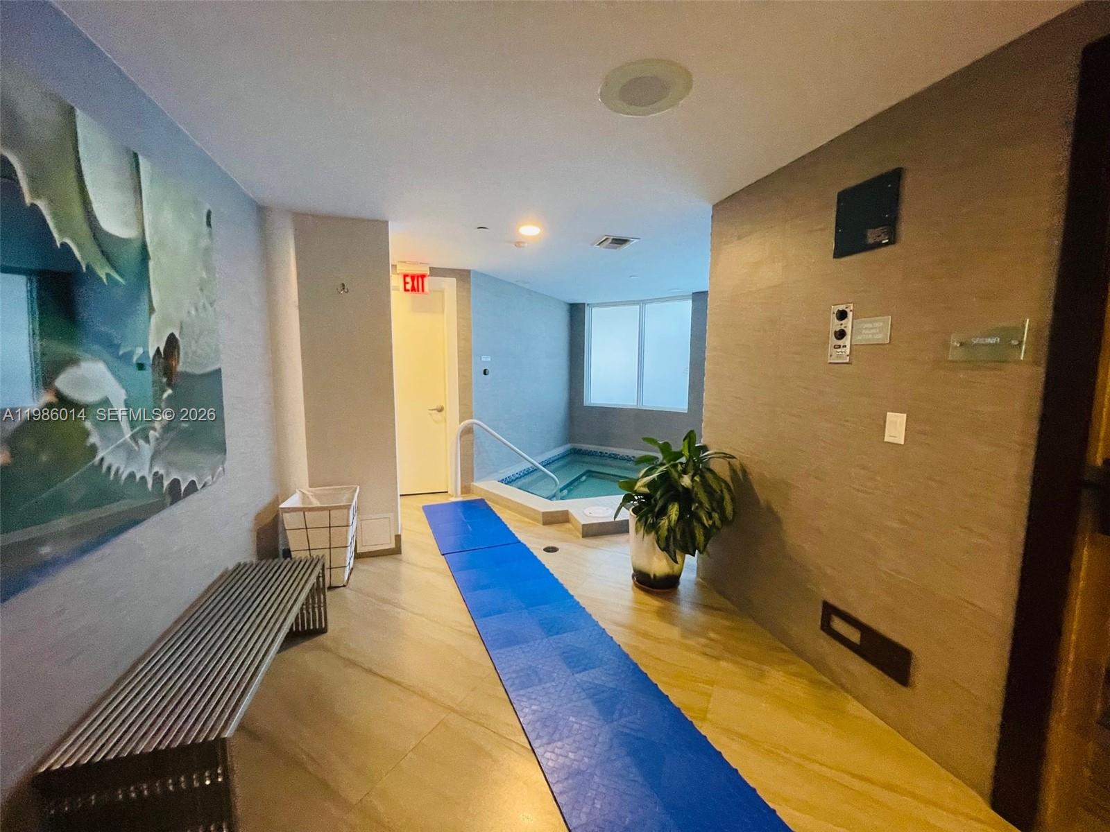 Photo of 20281 Country Club Dr  #2405, Aventura, Florida, 33180 - 