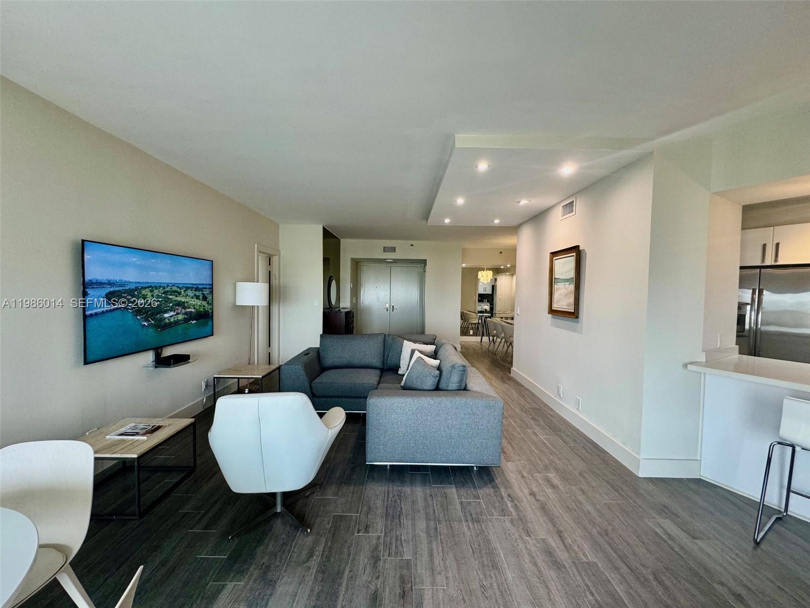 Photo of 20281 Country Club Dr  #2405, Aventura, Florida, 33180 - 