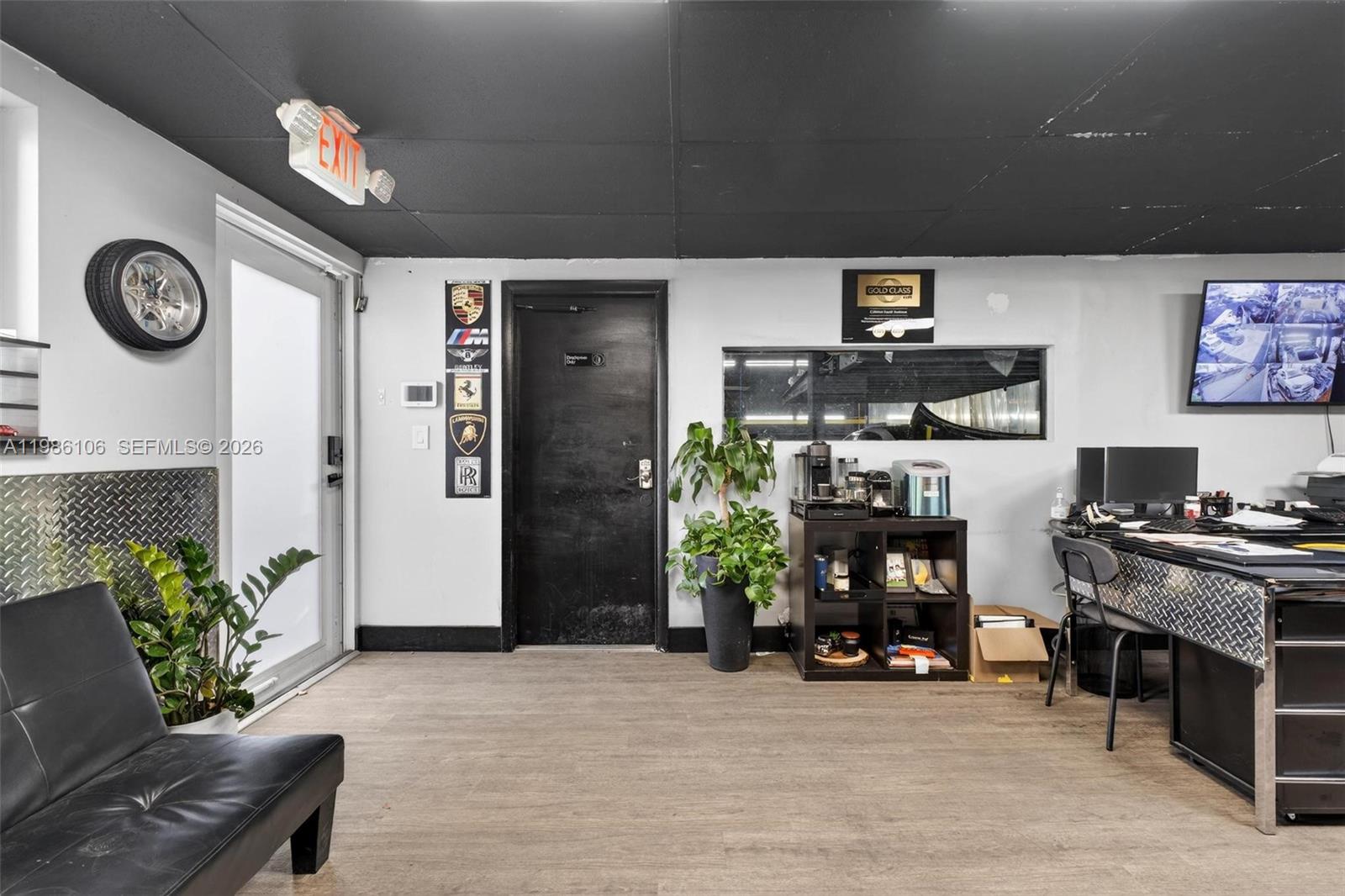   /   sq. ft. $ 2026-03-19 0 Photo