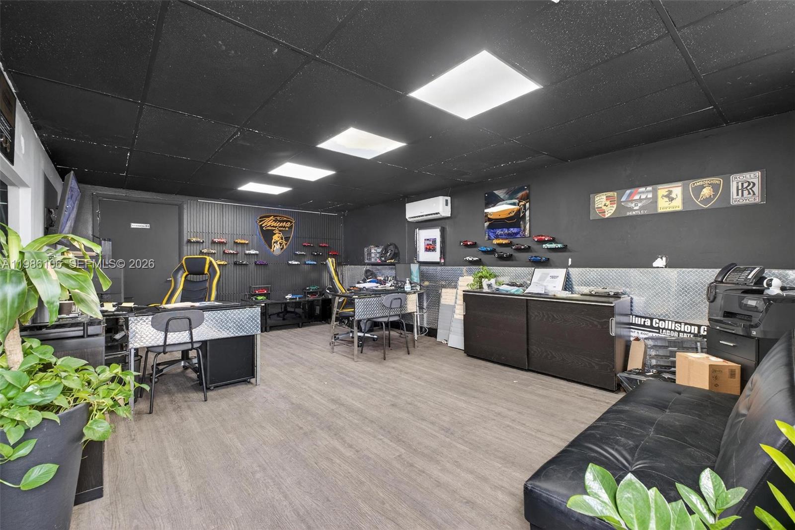   /   sq. ft. $ 2026-03-19 0 Photo