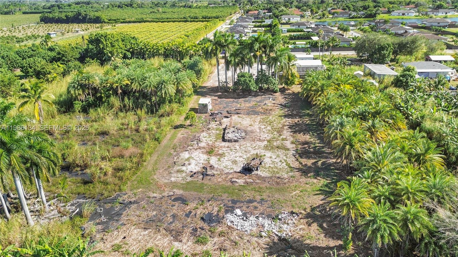   /   кв.футов $ 2026-03-19 0 Фото