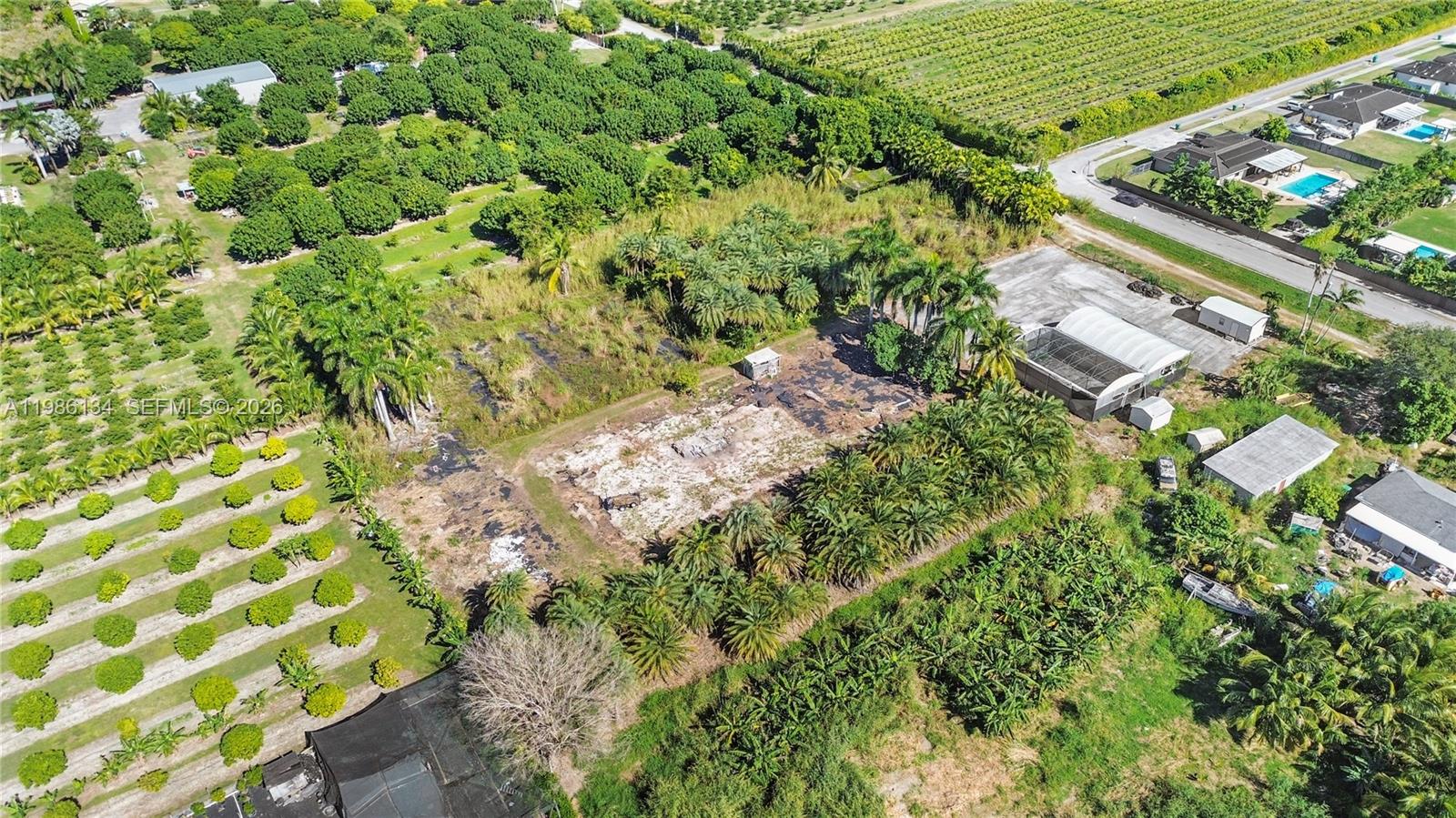   /   кв.футов $ 2026-03-19 0 Фото