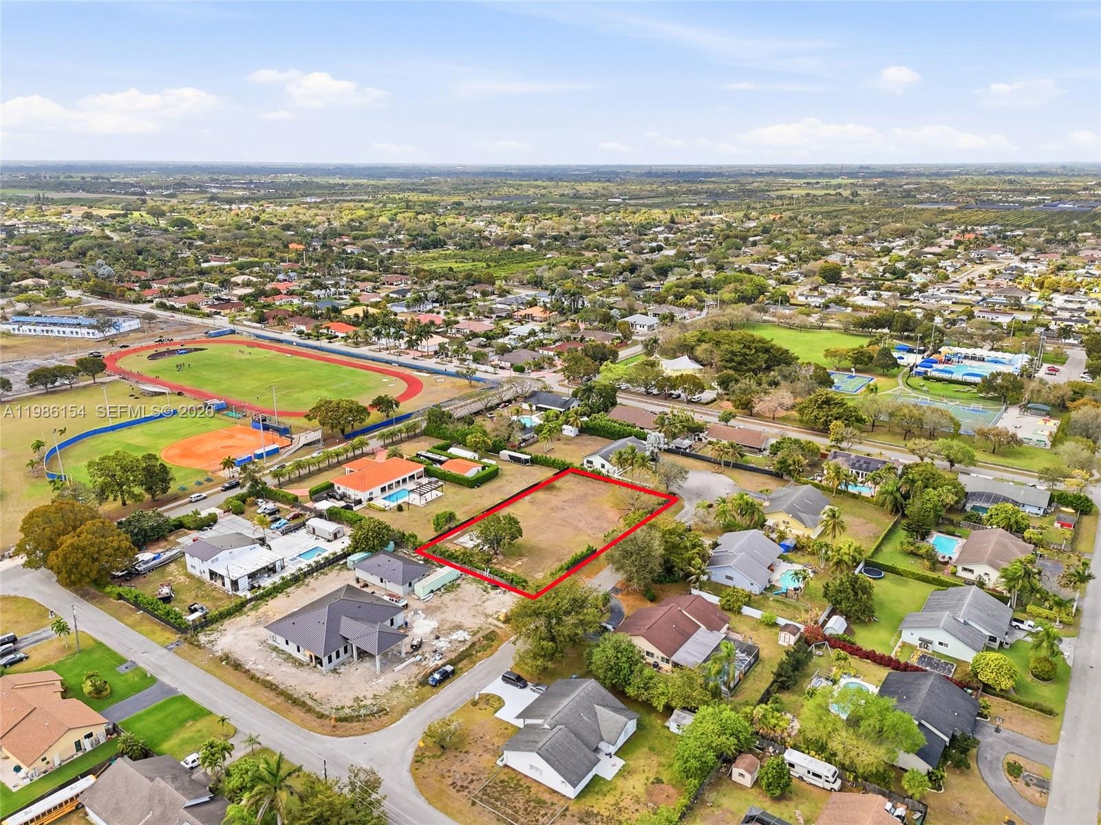   /   кв.футов $ 2026-03-19 0 Фото