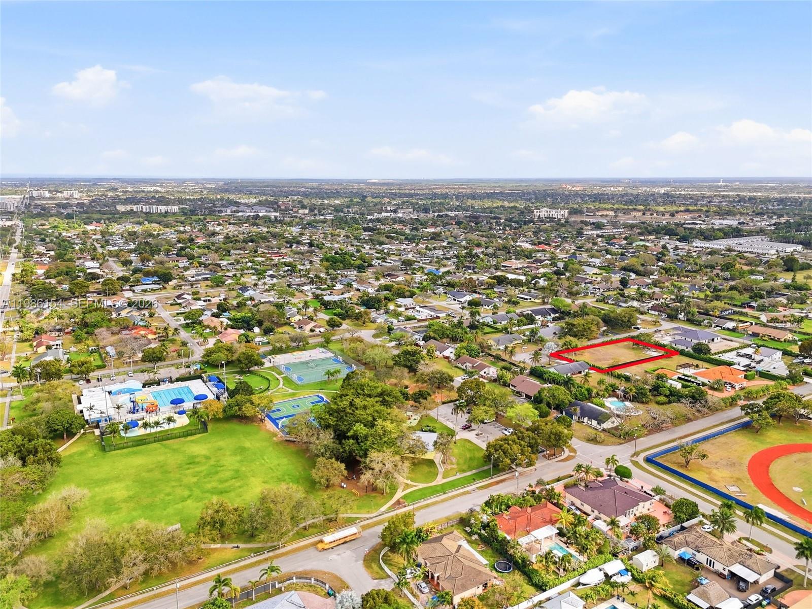   /   кв.футов $ 2026-03-19 0 Фото