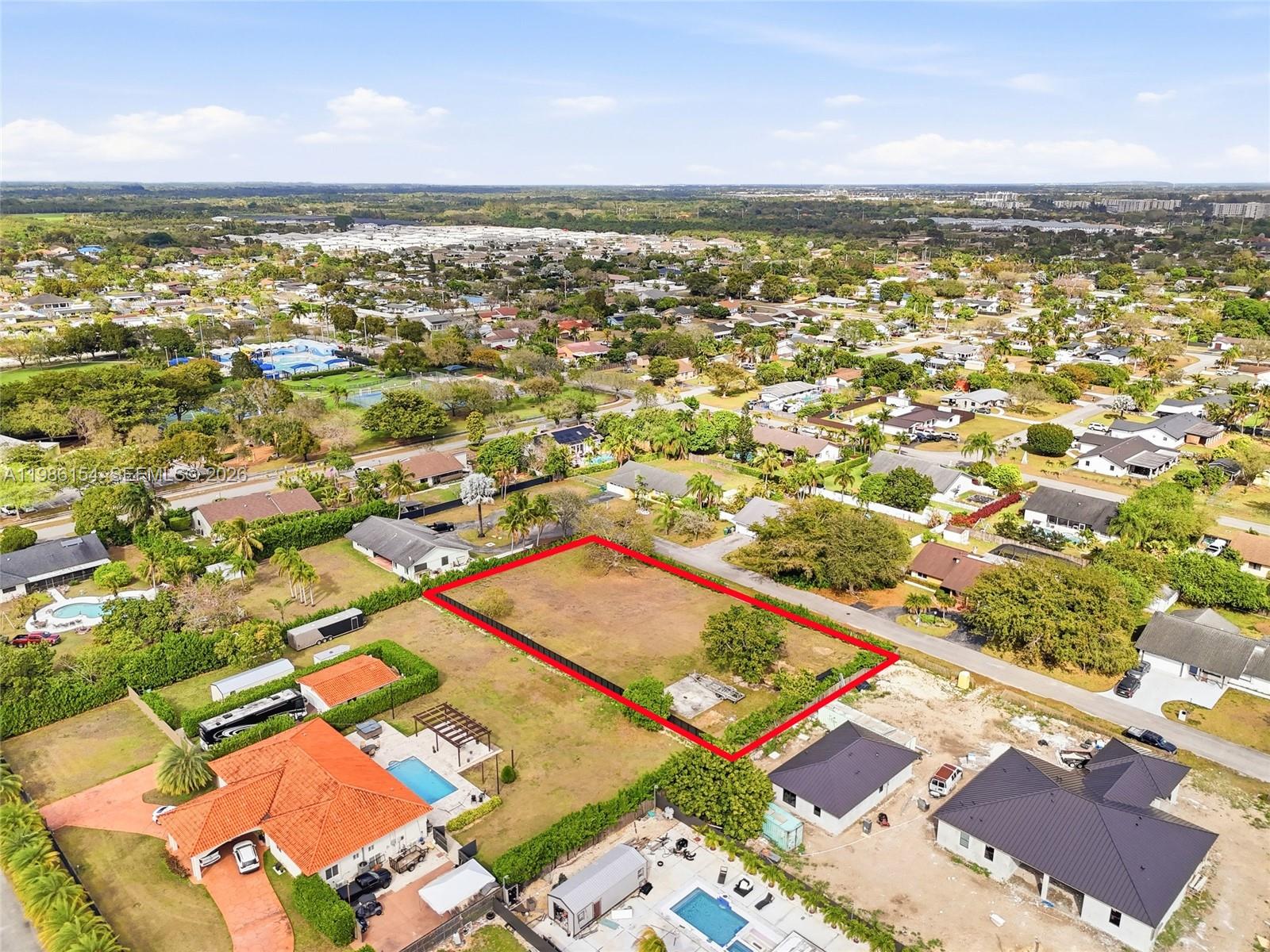   /   кв.футов $ 2026-03-19 0 Фото