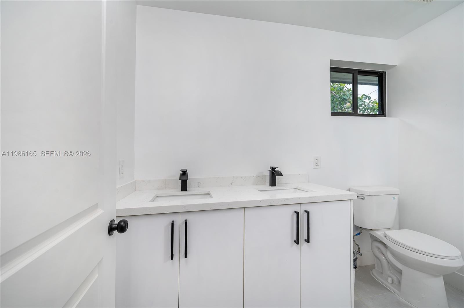   /  0 sq. ft. $ 2026-03-19 0 foto