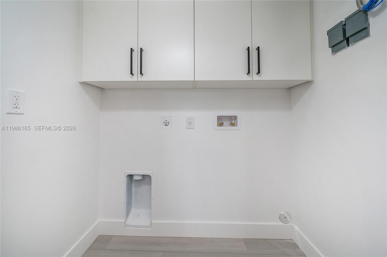   /  0 sq. ft. $ 2026-03-19 0 foto