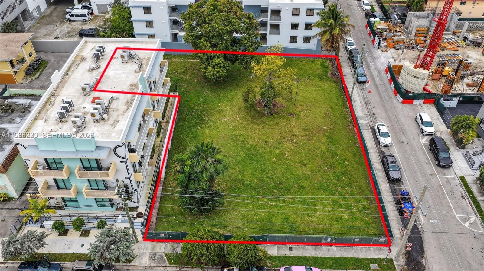   /   кв.футов $ 2026-03-19 0 Фото