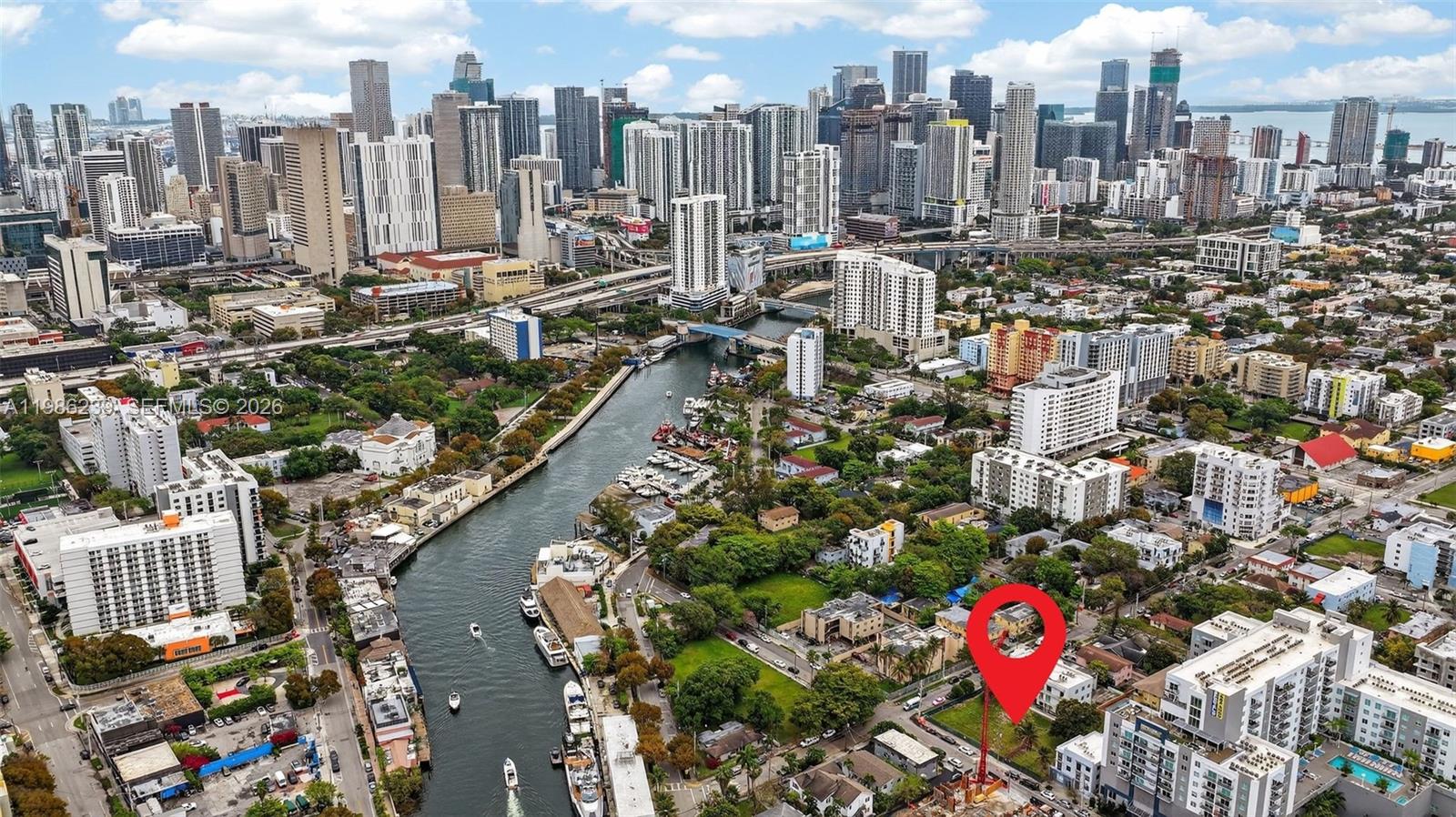   /   кв.футов $ 2026-03-19 0 Фото