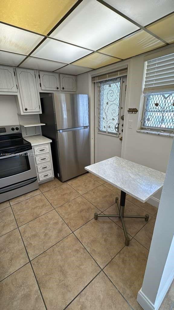 Photo of 219 14th Ave #406, Hallandale Beach, Florida, 33009 -