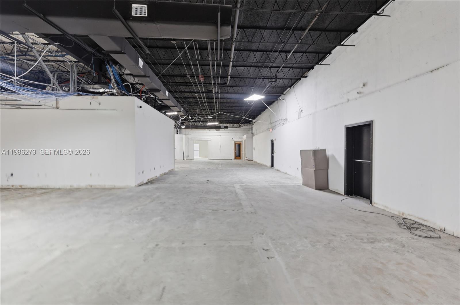   /   sq. ft. $ 2026-03-19 0 foto