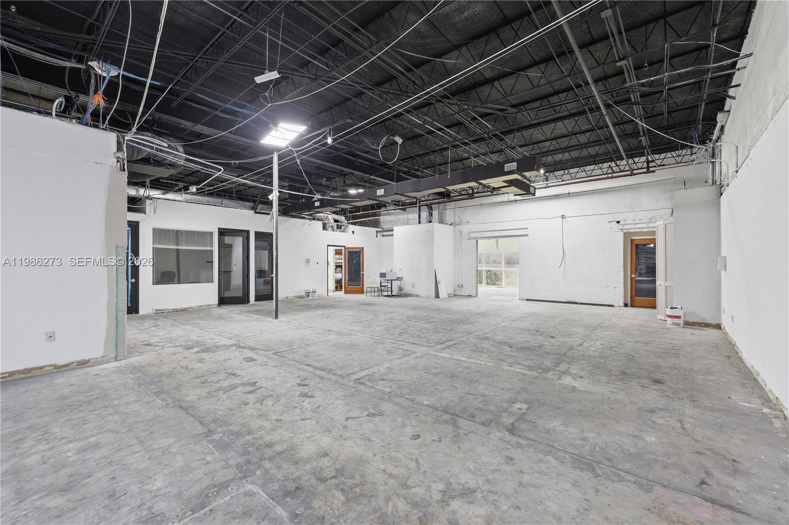   /   sq. ft. $ 2026-03-19 0 foto