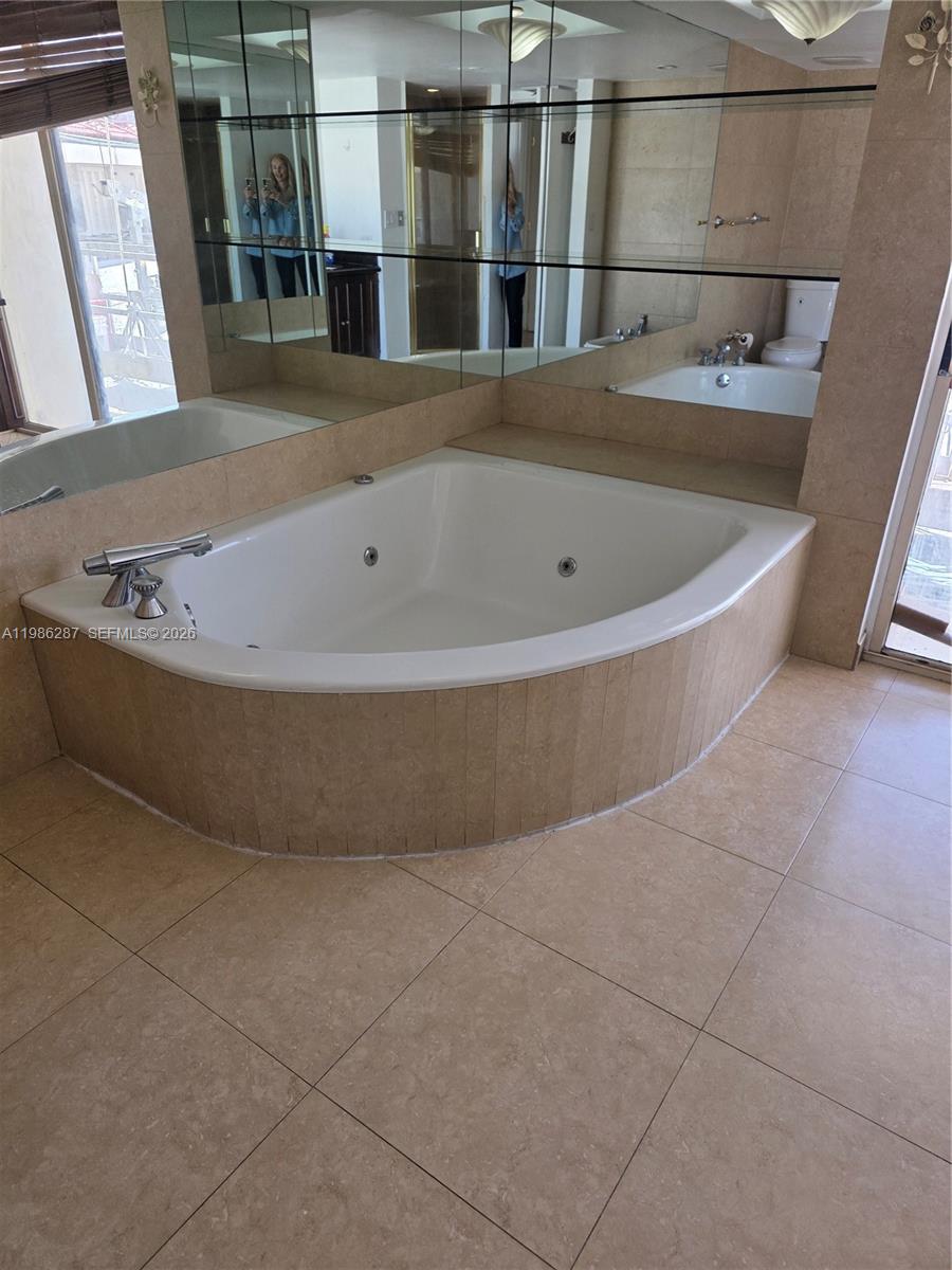 Photo of 19355 Turnberry Way  #2E, Aventura, Florida, 33180 - primary