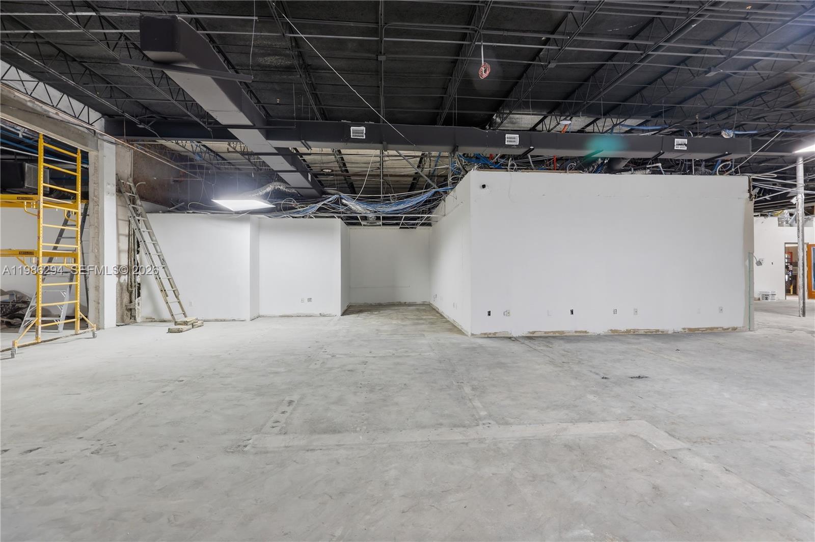   /   sq. ft. $ 2026-03-20 0 foto