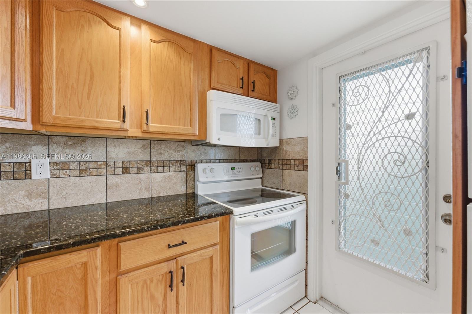 Подробнее 209 1 / 1 672 кв.футов $ 2026-03-20 0 Фото