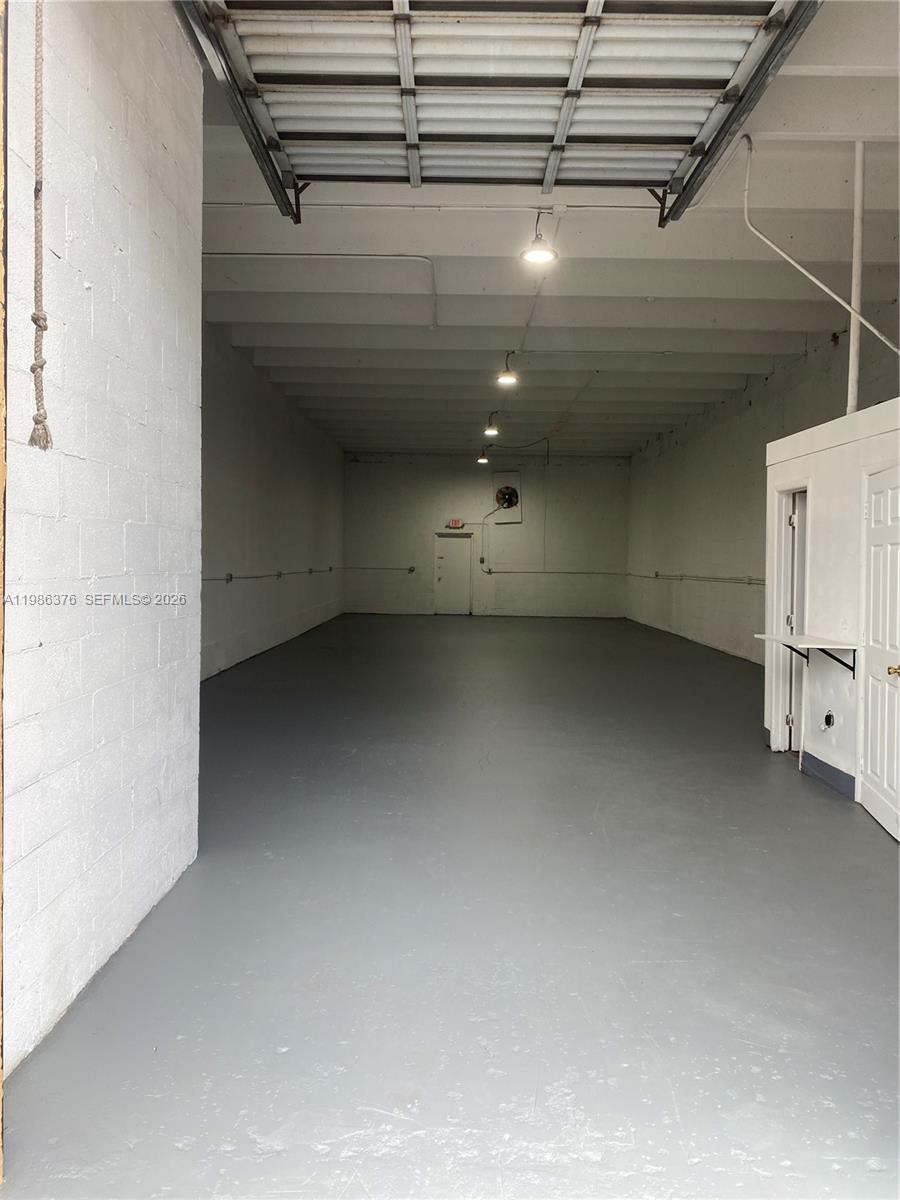   /   кв.футов $ 2026-03-20 0 Фото