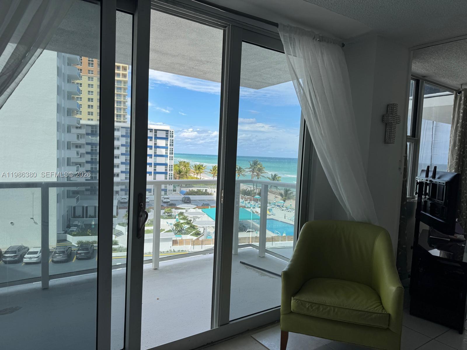Photo of 3180 Ocean Dr #506, Hallandale Beach, Florida, 33009 -
