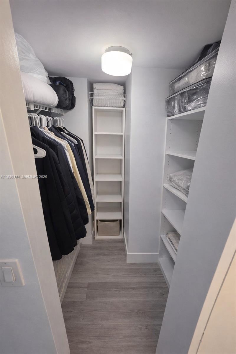 Photo of 3675 Country Club Dr #2305, Aventura, Florida, 33180 -