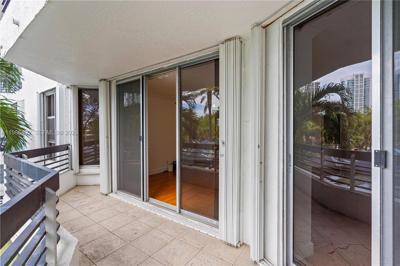 Photo of 3600 Mystic Pointe Dr #310, Aventura, Florida, 33180 -