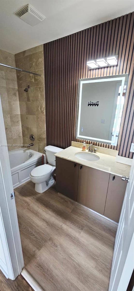 Photo of 2100 Van Buren St  #508, Hollywood, Florida, 33020 - 