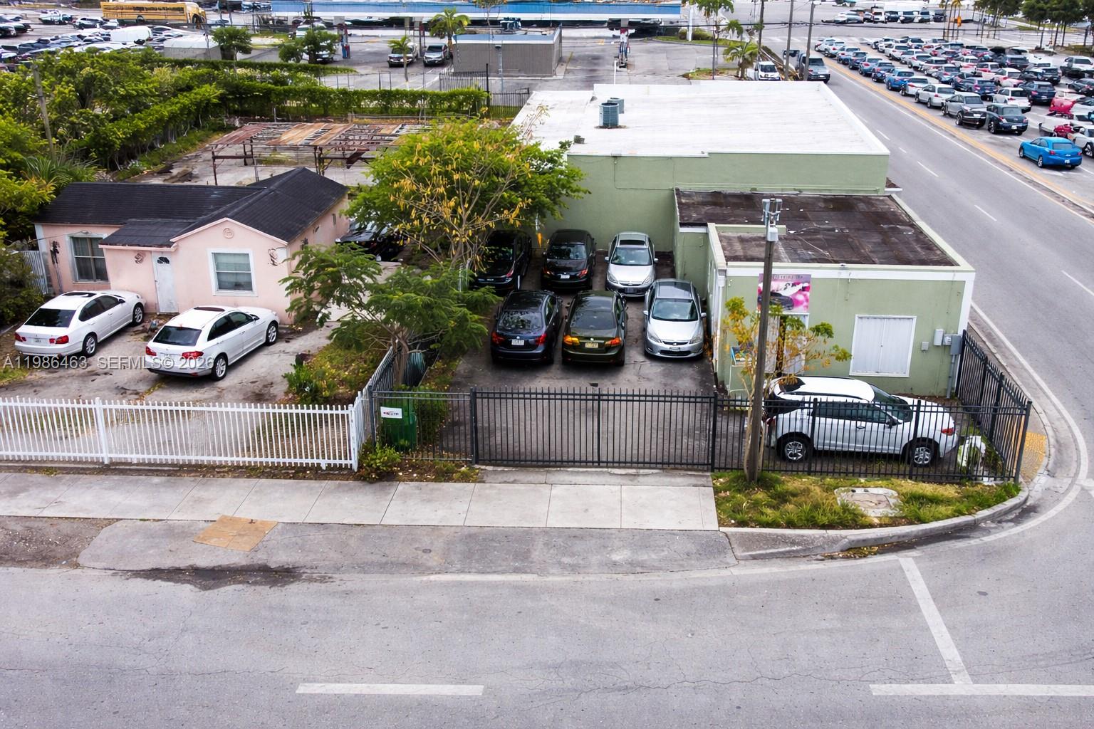   /   sq. ft. $ 2026-03-20 0 foto