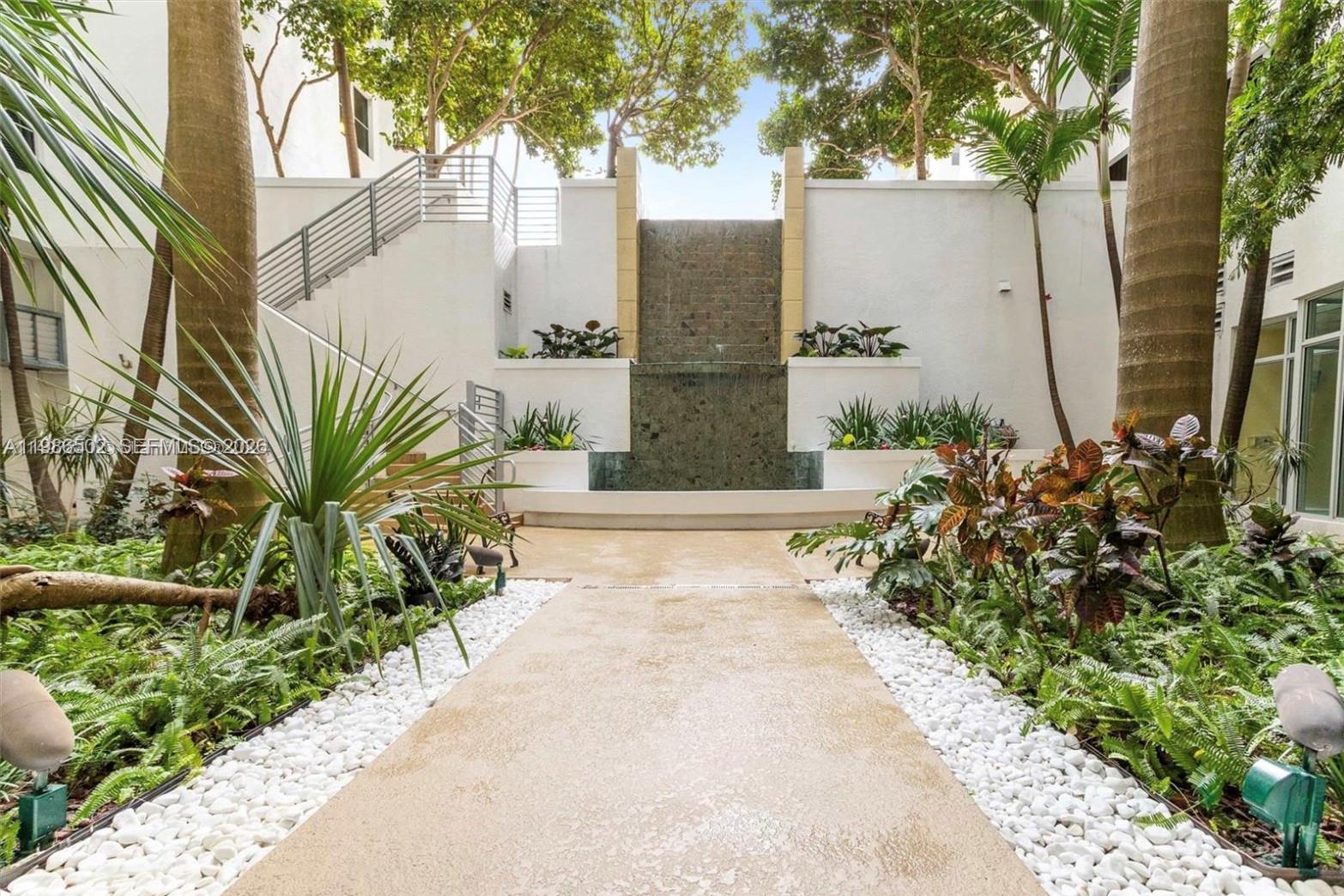 Photo of 1830 Radius Dr  #522, Hollywood, Florida, 33020 - 