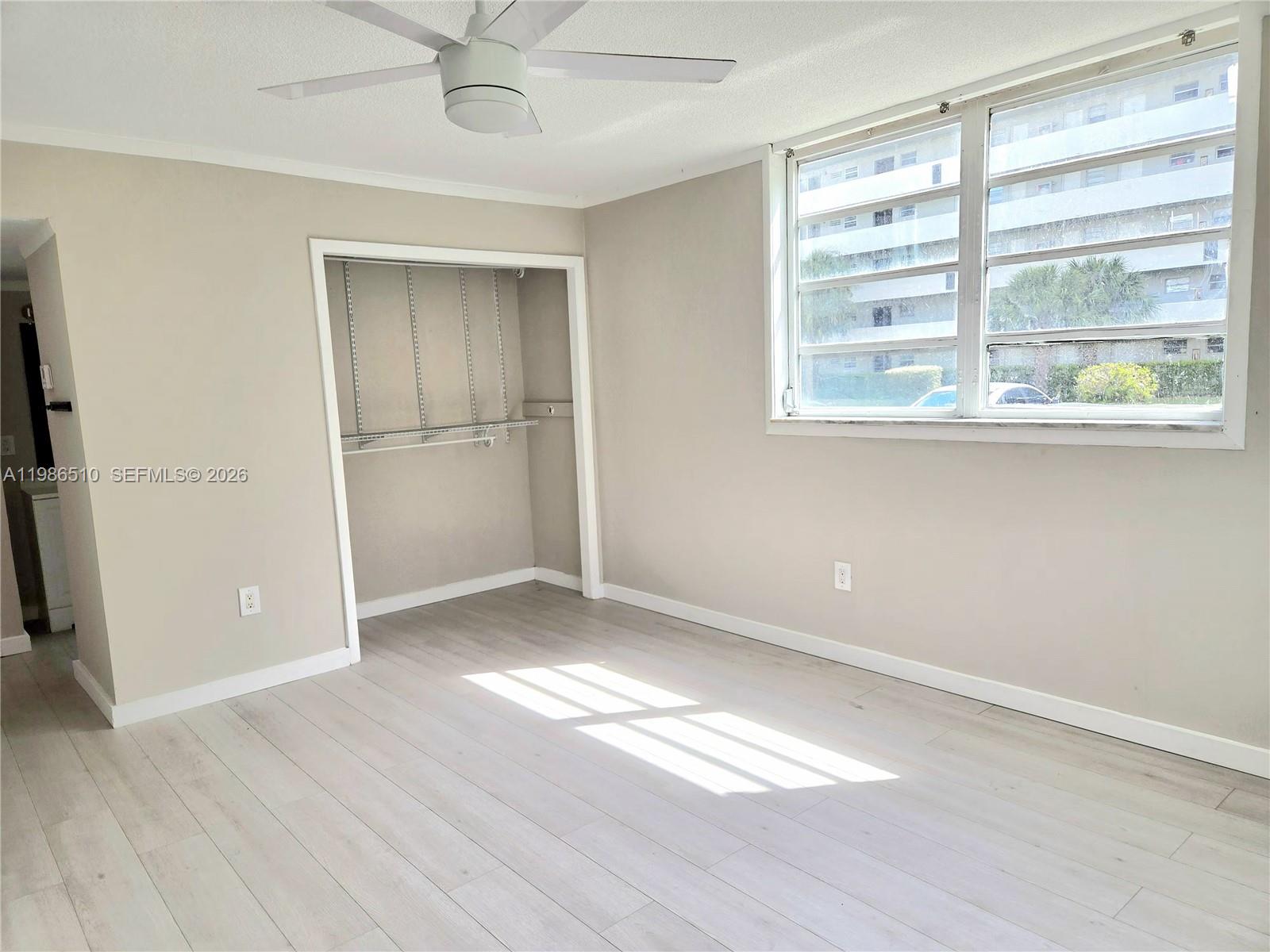 100 1 / 2 883 sq. ft. $ 2026-03-20 0 Photo