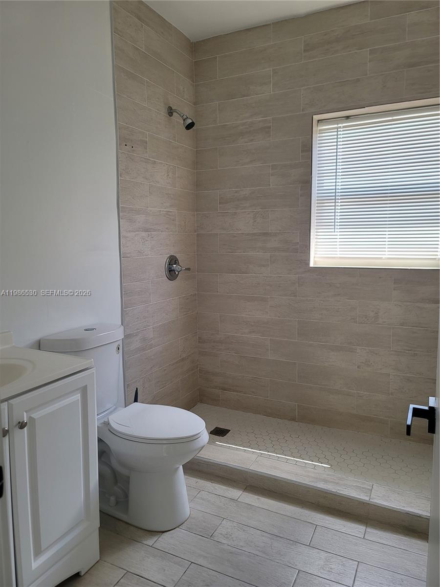   /  3163 кв.футов $ 2026-03-20 0 Фото