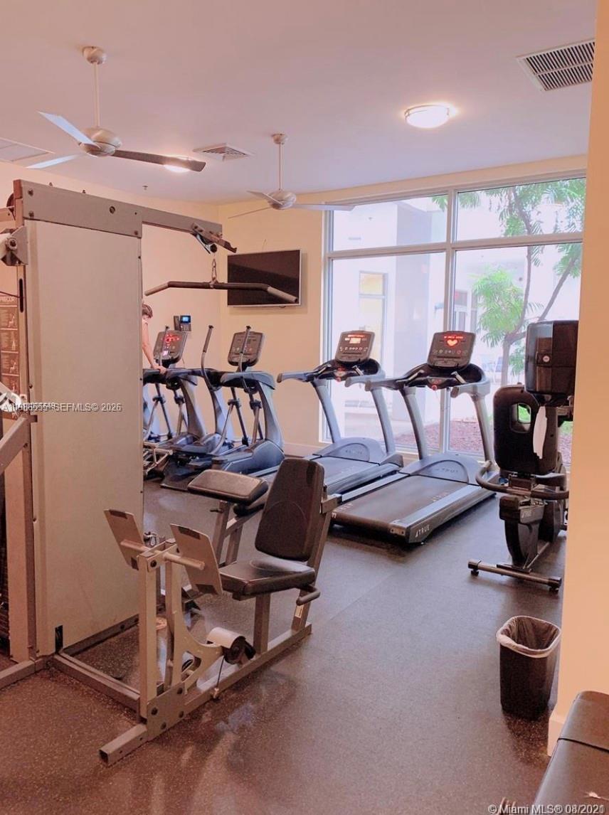 Photo of 1830 Radius Dr  #501, Hollywood, Florida, 33020 - 