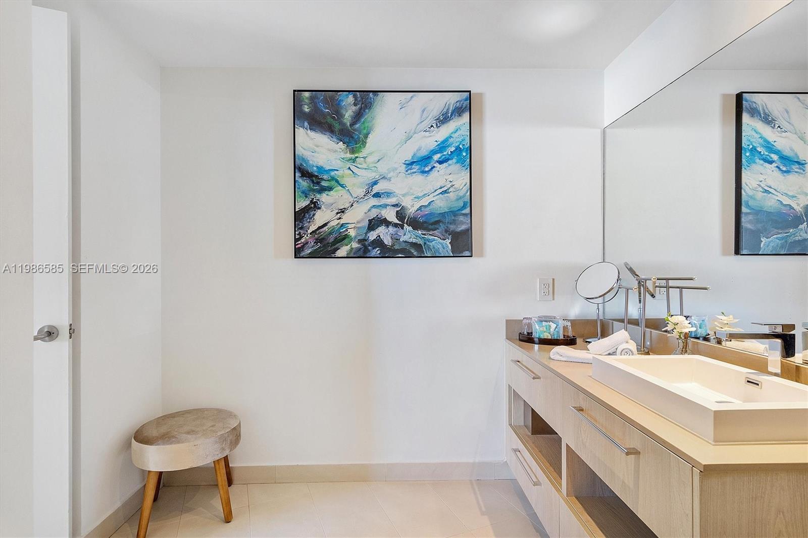 See details 3209 1 / 1 841 sq. ft. $ 2026-03-20 0 Photo