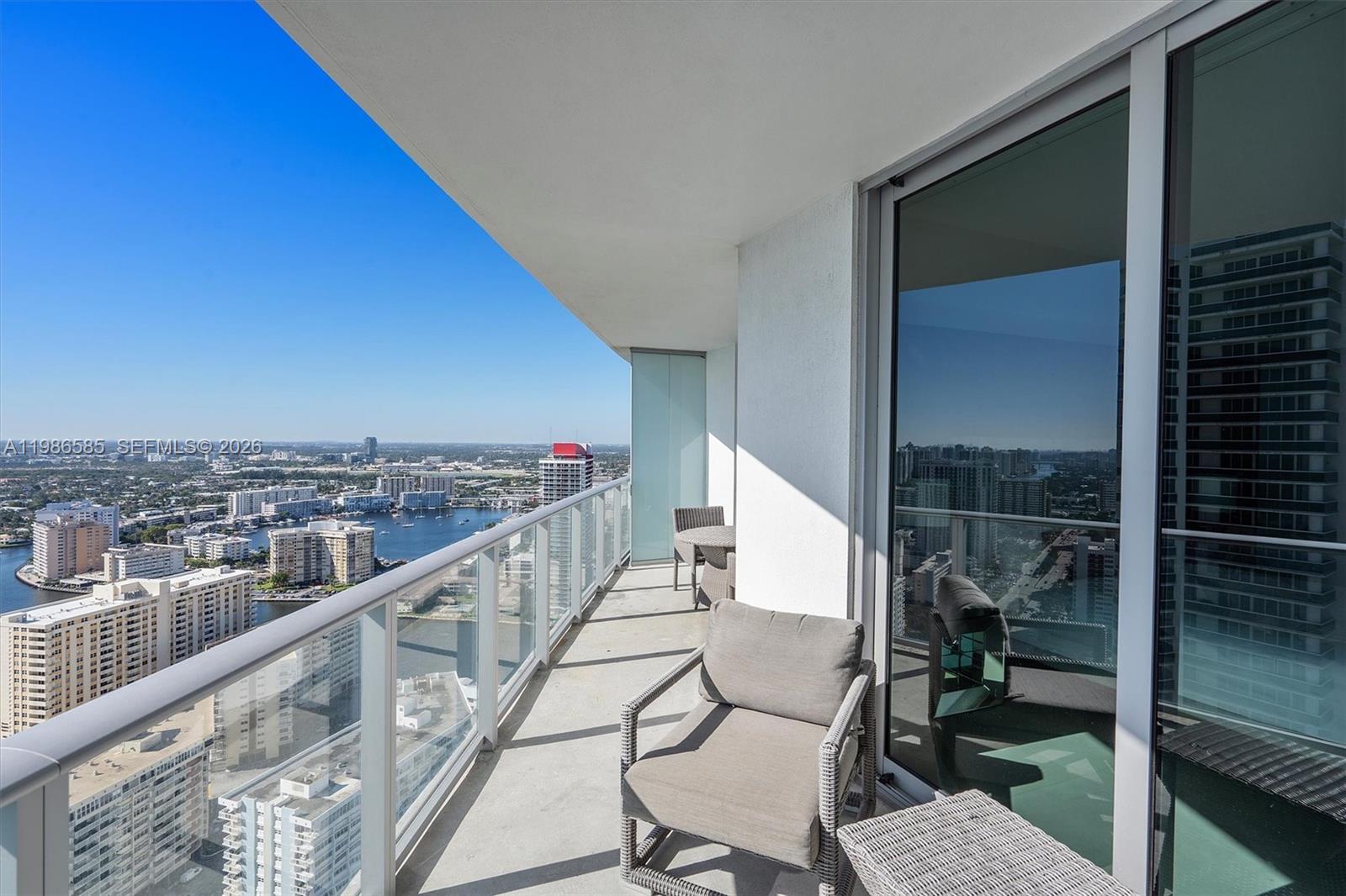 See details 3209 1 / 1 841 sq. ft. $ 2026-03-20 0 Photo