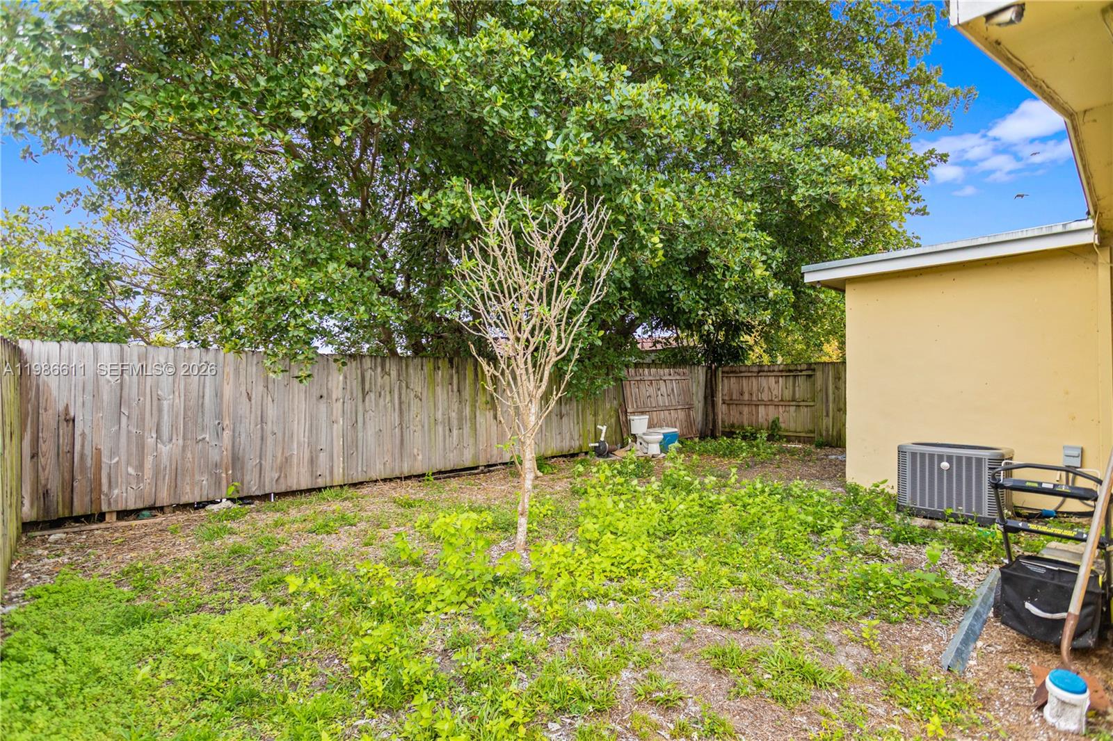   /  2590 кв.футов $ 2026-03-20 0 Фото