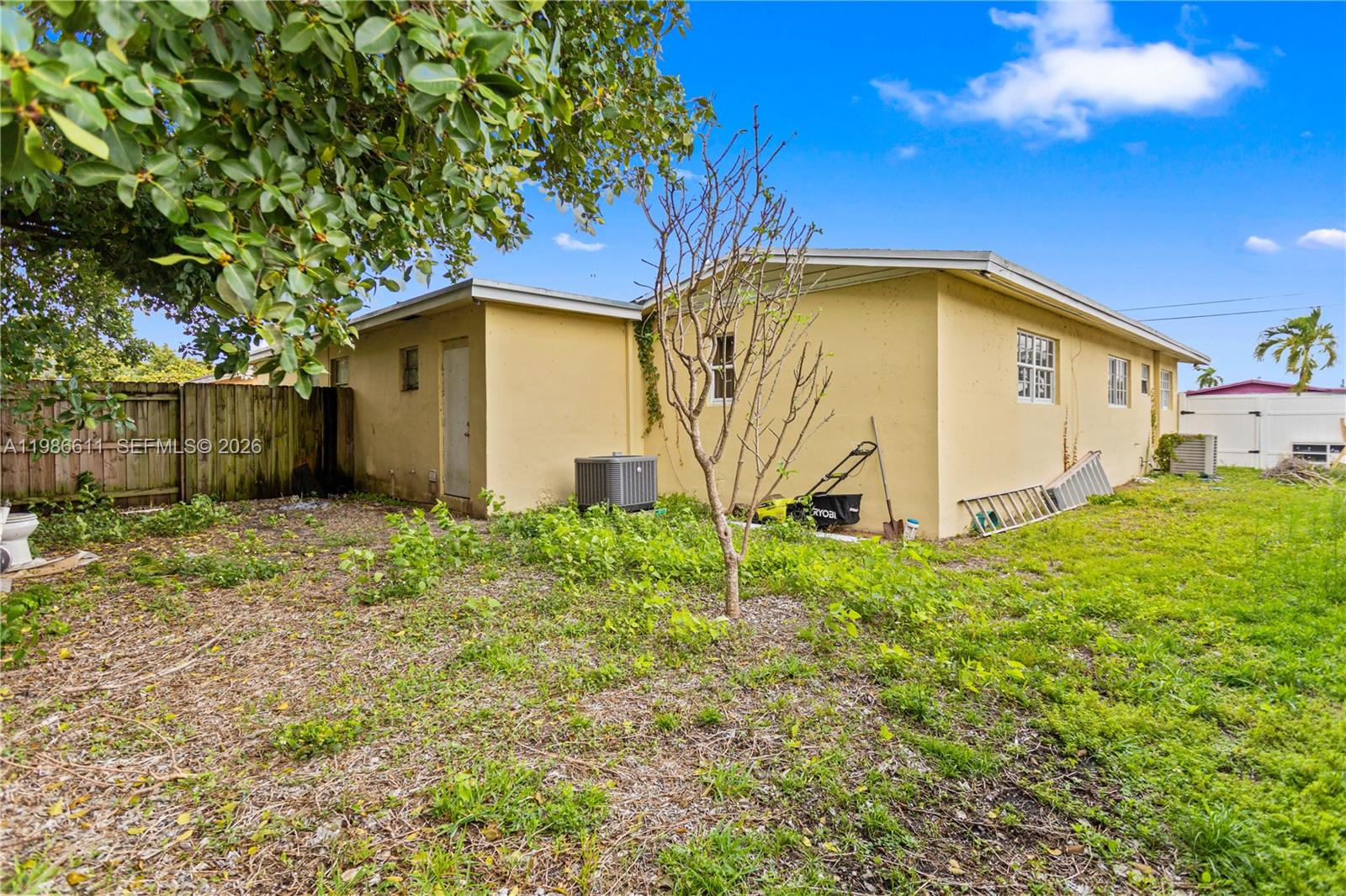   /  2590 кв.футов $ 2026-03-20 0 Фото