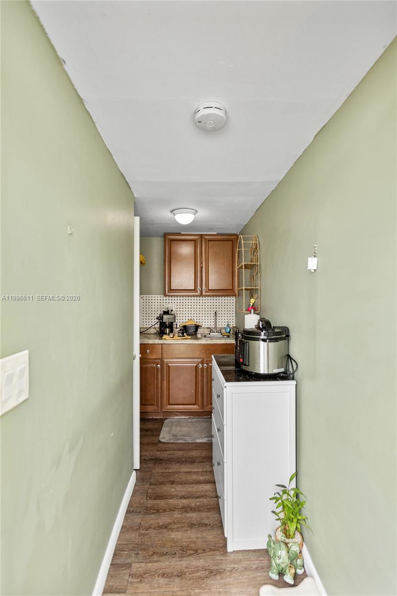   /  2590 кв.футов $ 2026-03-20 0 Фото