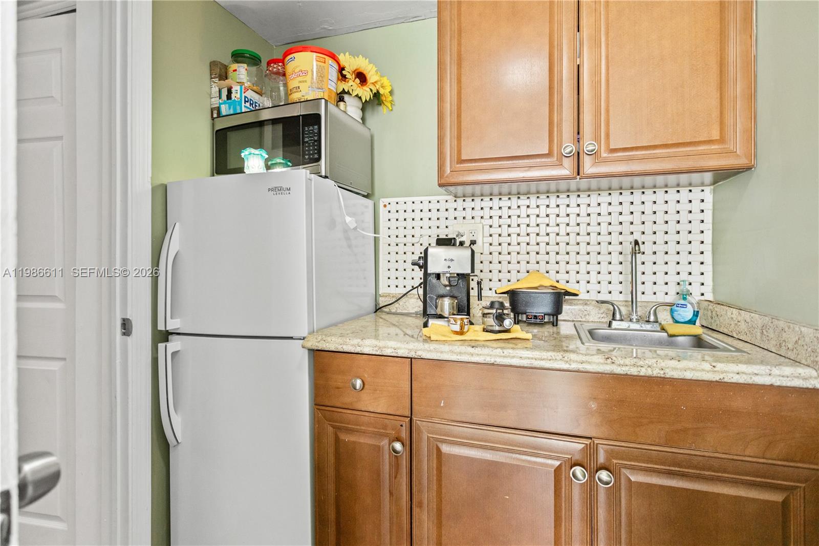   /  2590 кв.футов $ 2026-03-20 0 Фото