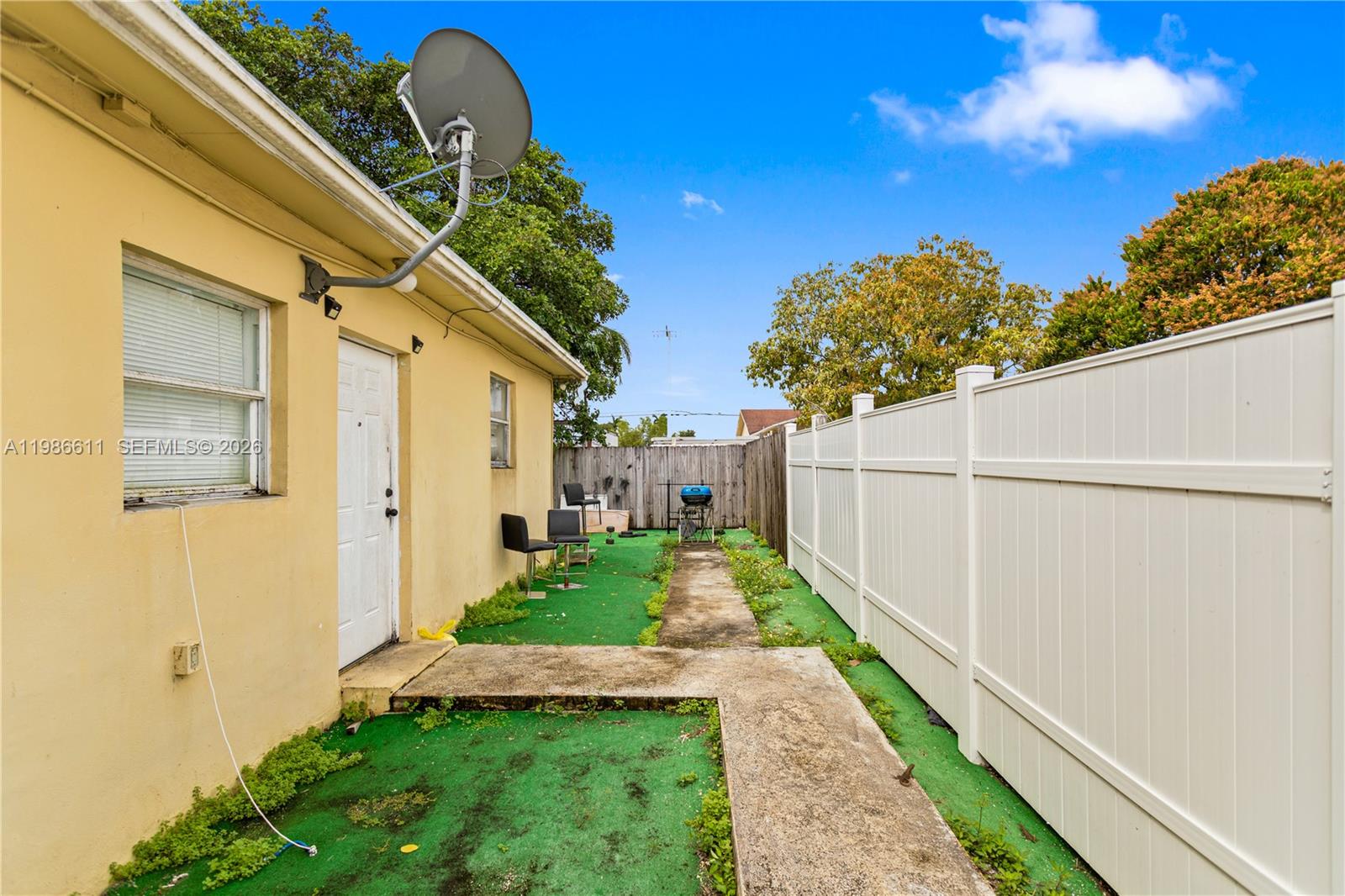   /  2590 кв.футов $ 2026-03-20 0 Фото