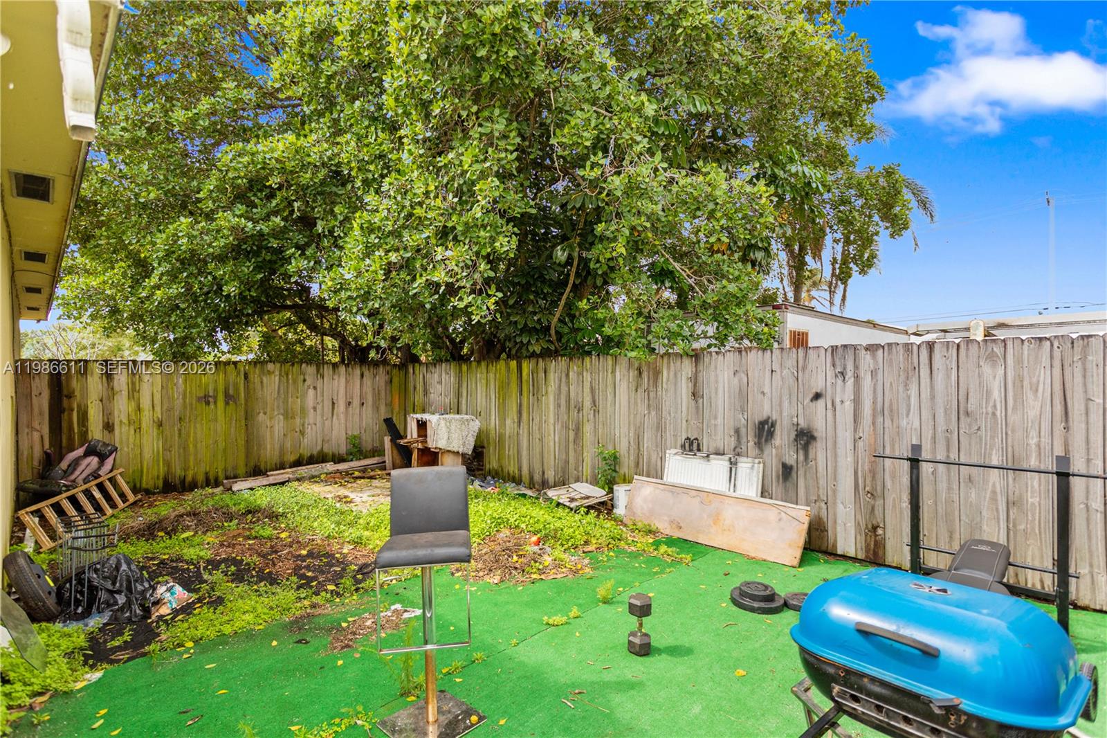   /  2590 кв.футов $ 2026-03-20 0 Фото