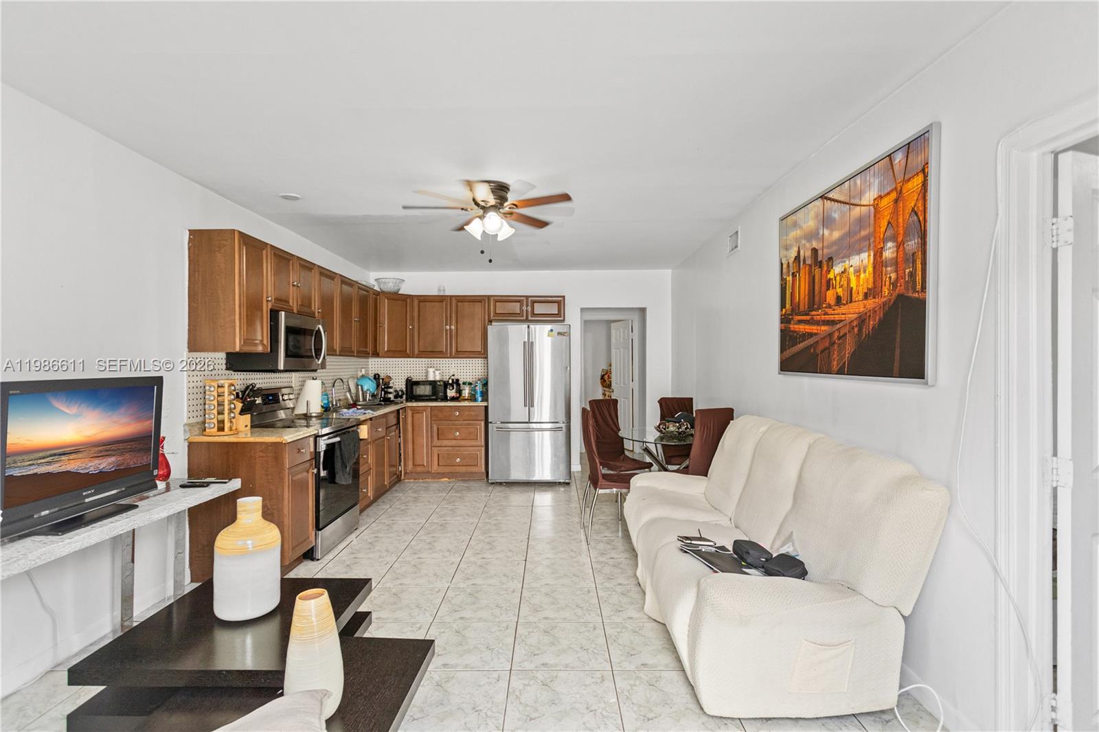   /  2590 кв.футов $ 2026-03-20 0 Фото