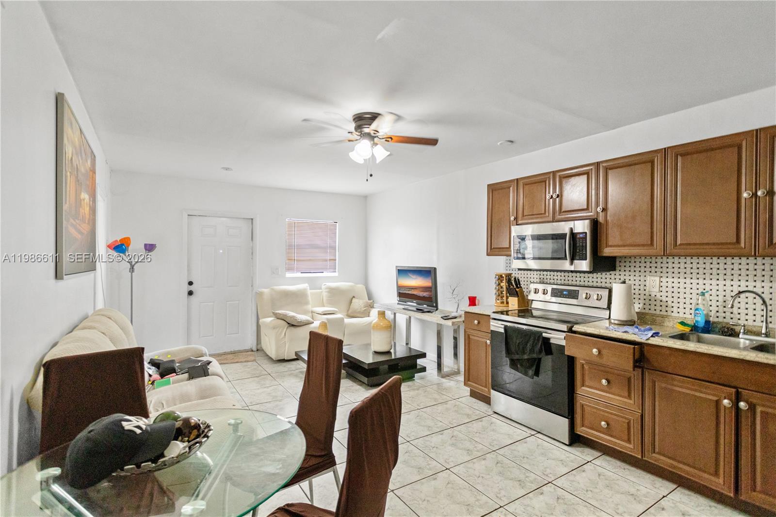   /  2590 кв.футов $ 2026-03-20 0 Фото