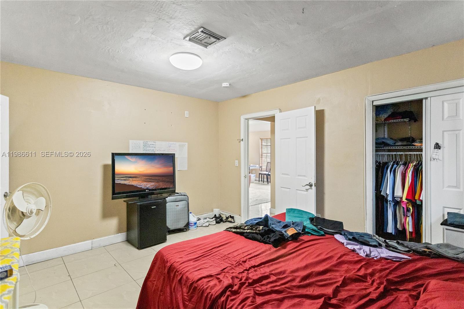   /  2590 кв.футов $ 2026-03-20 0 Фото