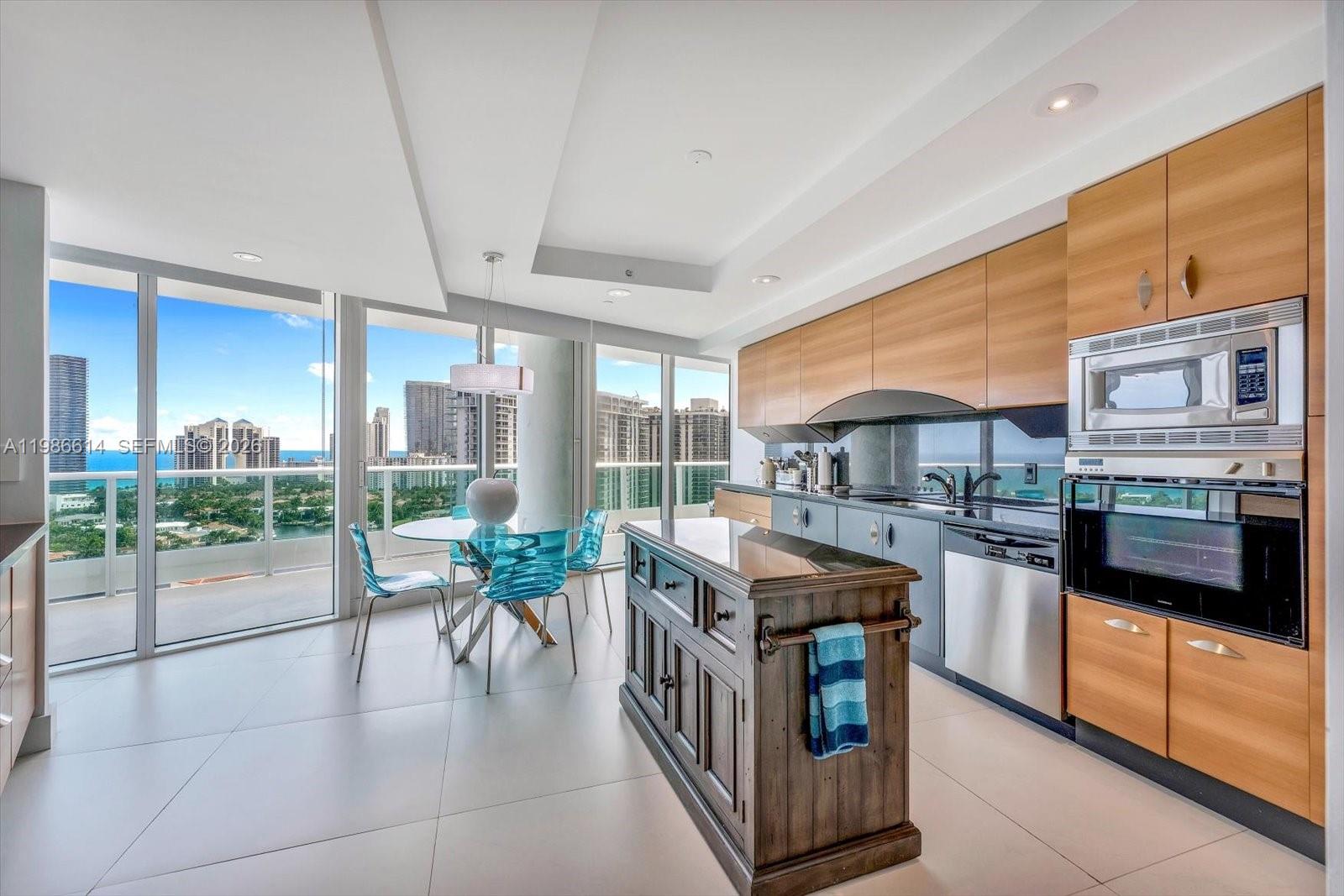 Photo of 19955 38th Ct  #2202, Aventura, Florida, 33180 - 