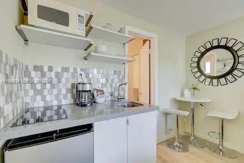 1-8  /   sq. ft. $ 2026-03-20 0 foto