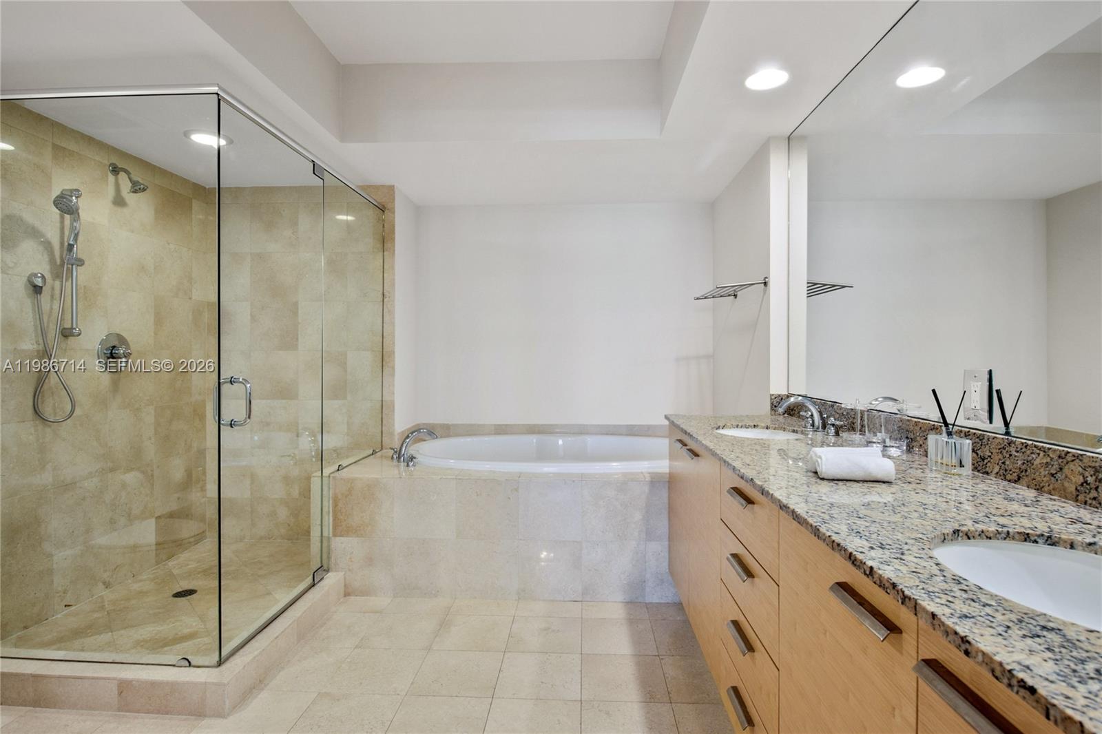 3508 2 / 2 1458 sq. ft. $ 2026-03-20 0 foto
