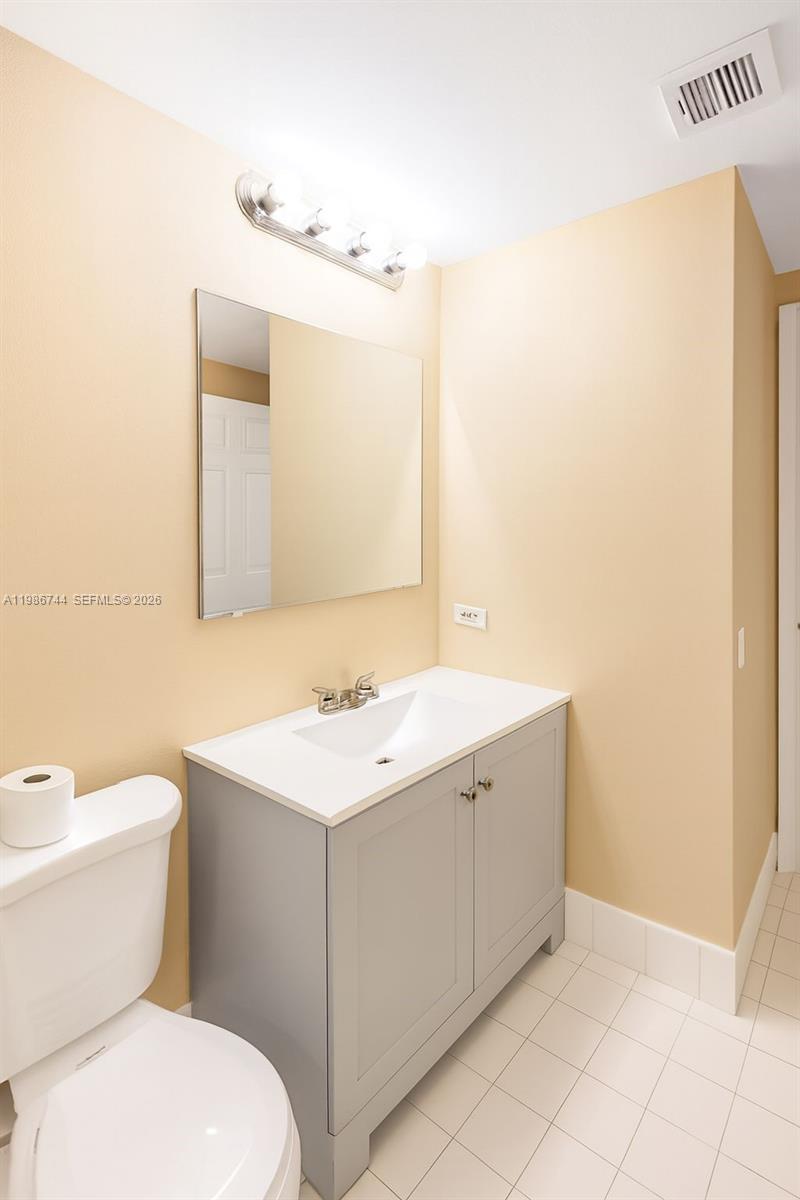 Photo of 17150 Bay Rd  #2122, Sunny Isles Beach, Florida, 33160 - 