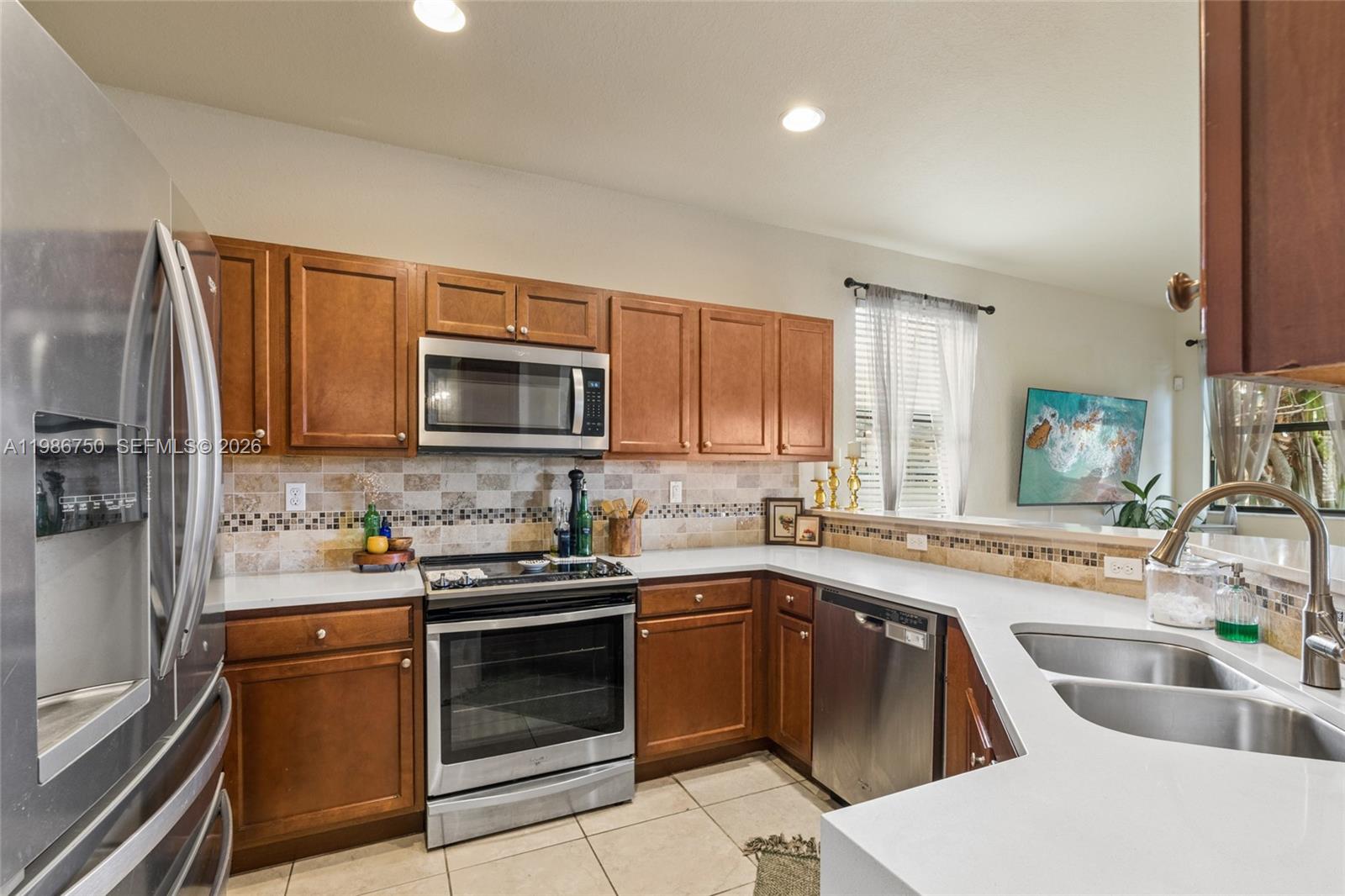 11379 3 / 3 1741 sq. ft. $ 2026-03-20 0 foto