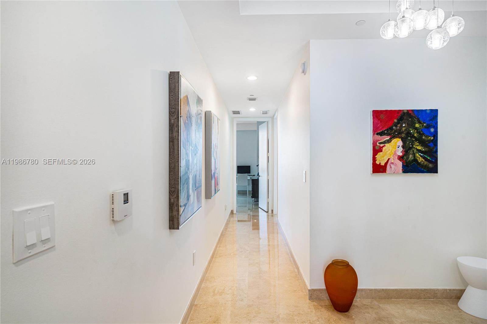 3002 3 / 4 1979 sq. ft. $ 2026-03-20 0 foto