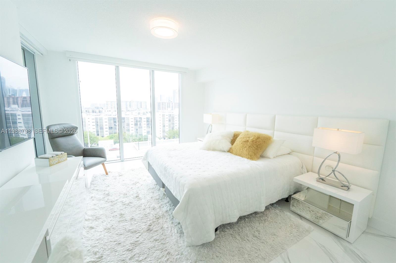 4-1007 3 / 4 1892 sq. ft. $ 2026-03-20 0 foto