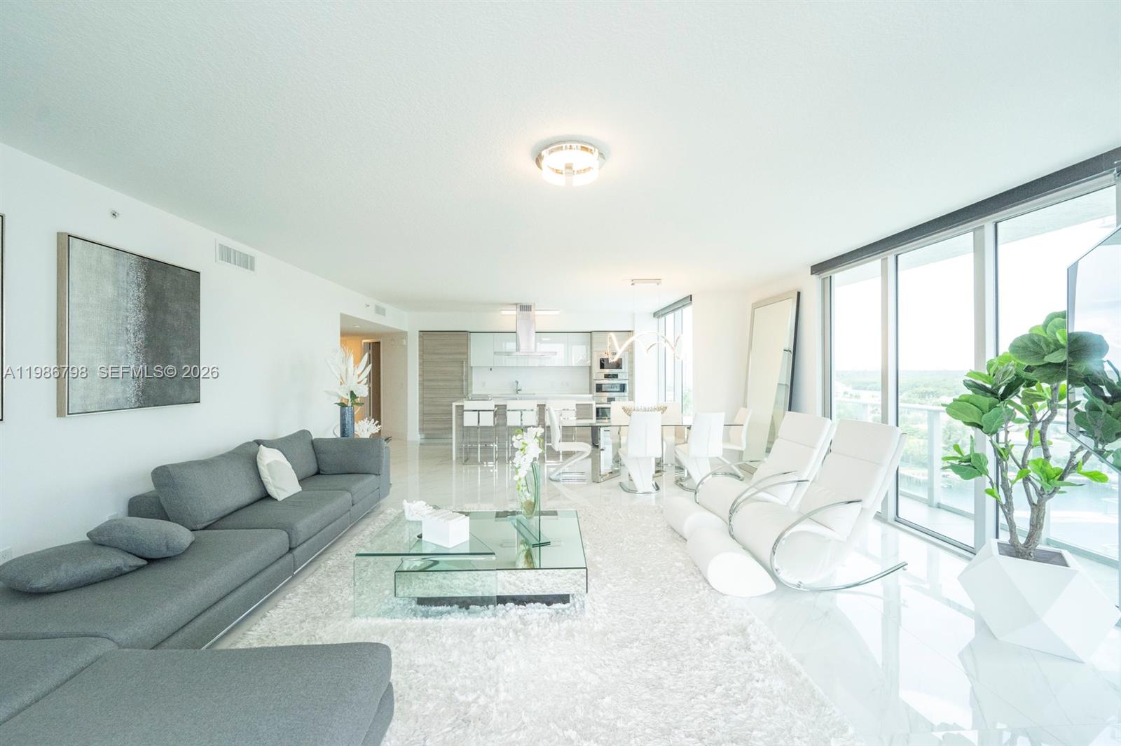 4-1007 3 / 4 1892 sq. ft. $ 2026-03-20 0 foto