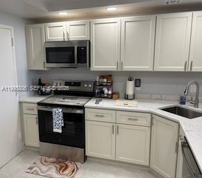 Photo of 427 Golden Isles Dr #10D, Hallandale Beach, Florida, 33009 -