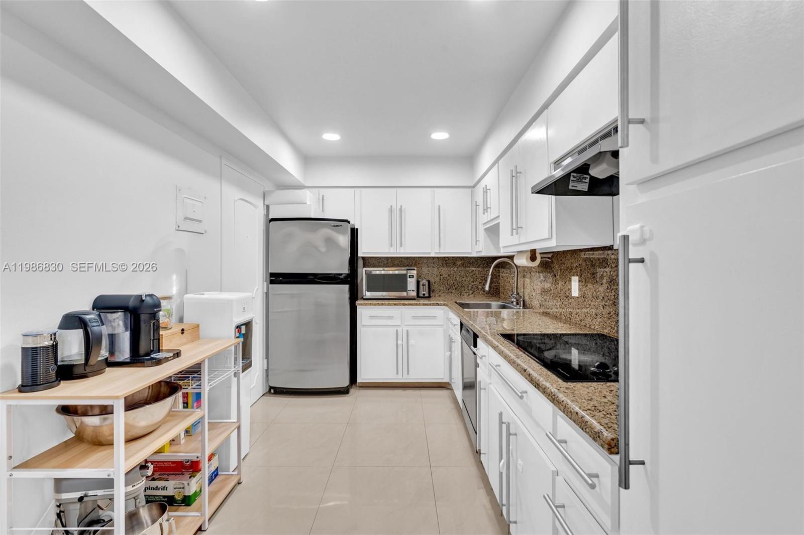 202s 1 / 1 1200 sq. ft. $ 2026-03-20 0 foto